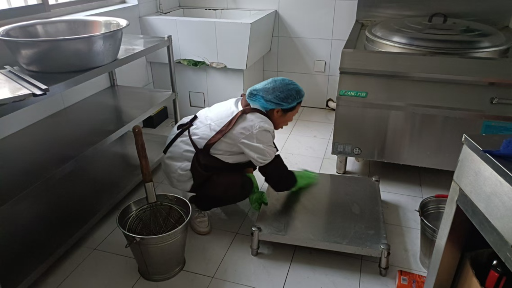 bdcade1fda31495d889beca4a65006d1.jpg